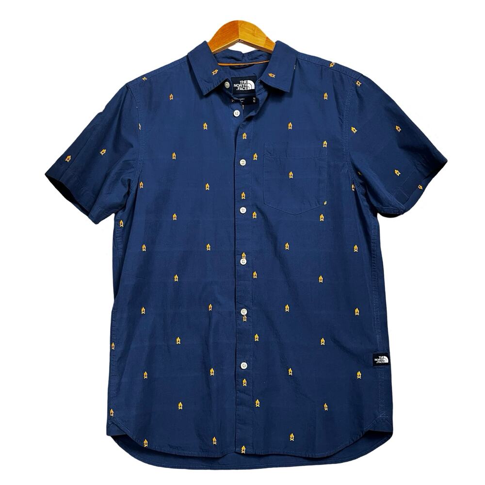 The North Face Mens Medium Campfire Print Short‎ Sleeve Button Down Shirt